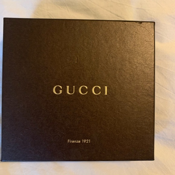 Authentic Gucci Leather Wallet - Picture 4 of 14